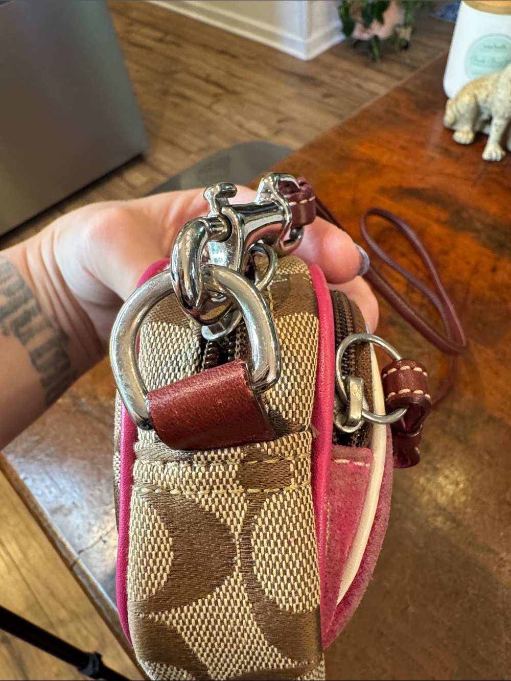 Coach Vintage Pink Suede and Signature Canvas Crossbody Bag - Picture 10 of 12